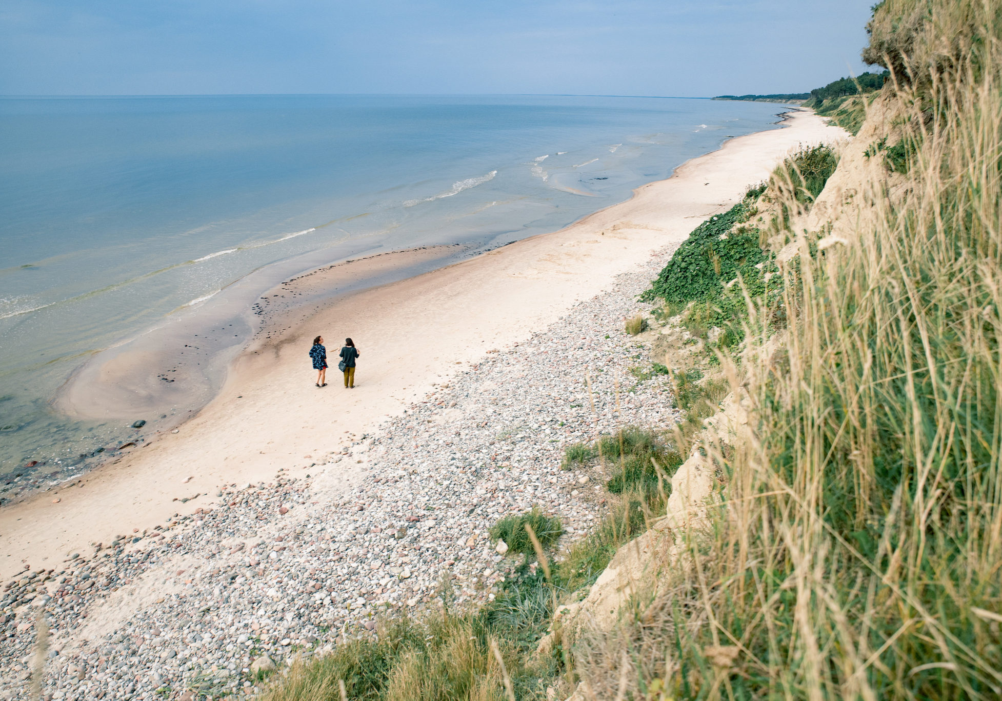 Der weiße Strand vor den Toren Rigas zieht sich 30 Kilometer an der Küste entlang