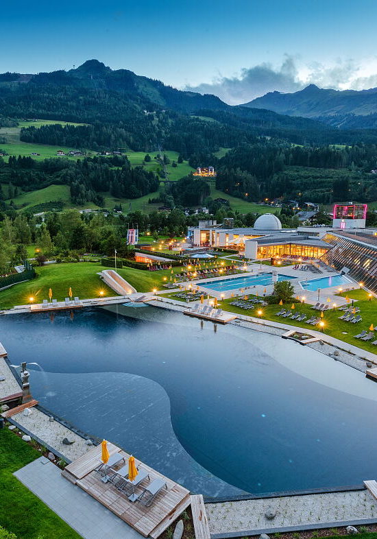 Badesee aus Thermalwasser in der Alpentherme. Foto: Wolkersdorfer