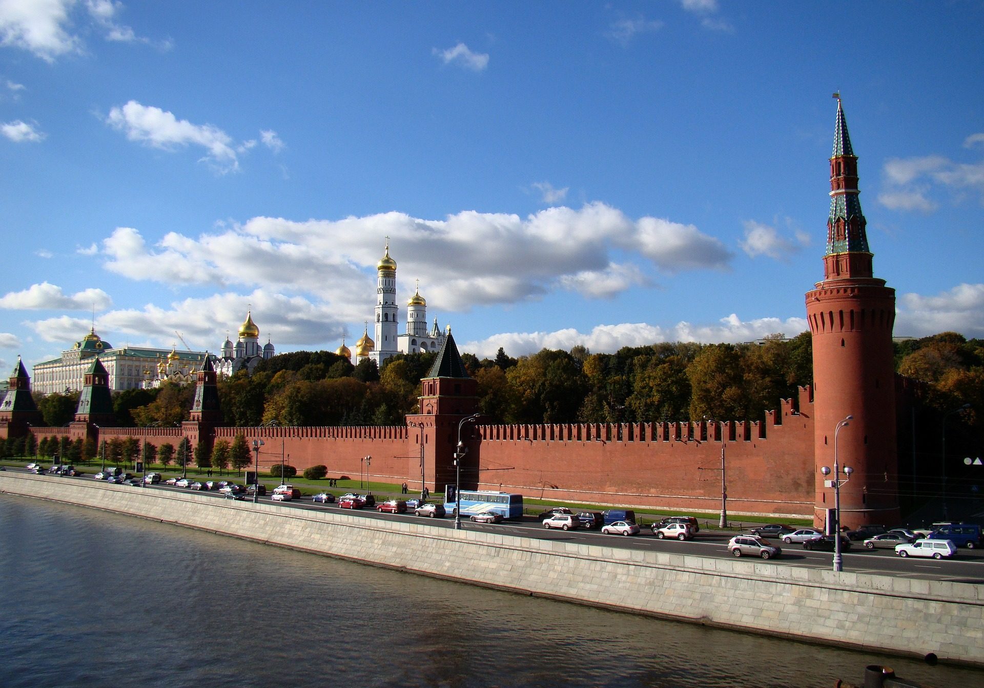 Der Kreml ist der Sitz des russischen Präsidenten und Highlight auf jeder Russland-Reise